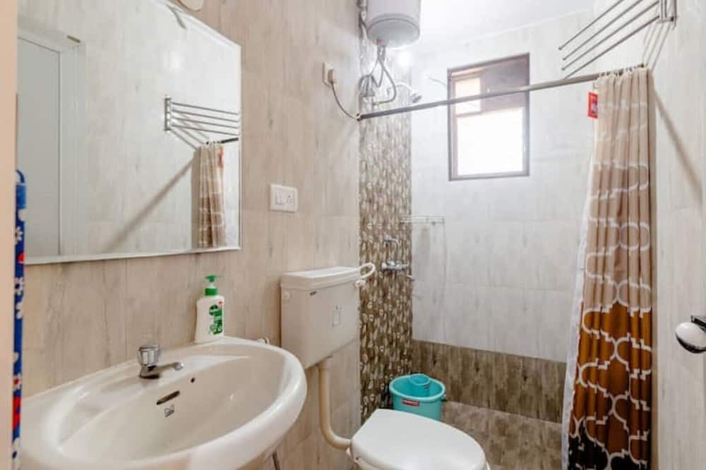 Photo of Bathroom in Benaulim