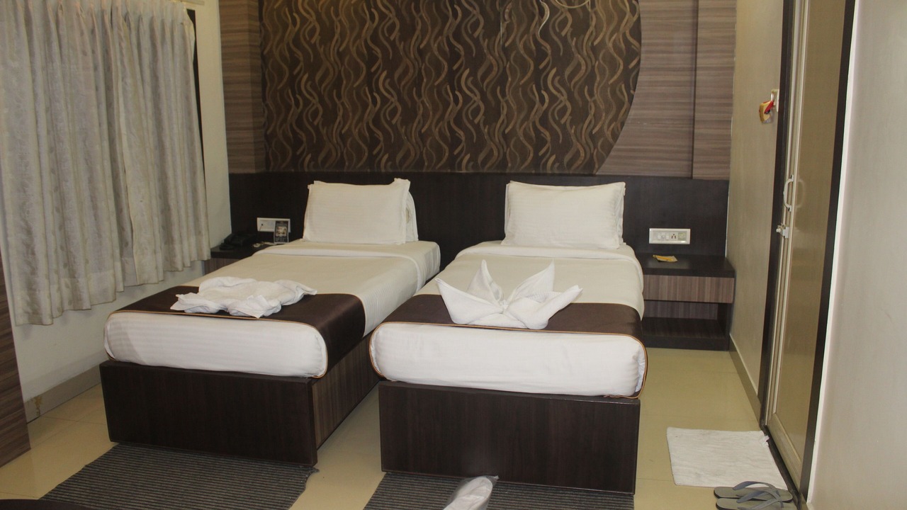 Photo of Bedroom in Malda