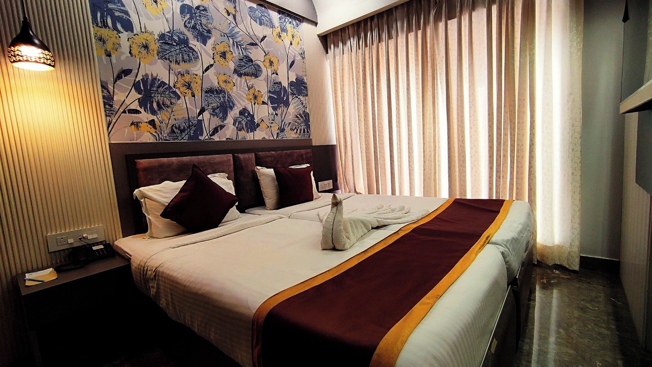 Photo of Bedroom in Malda
