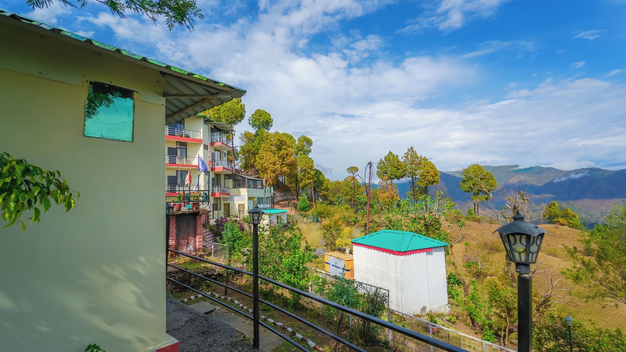 Photo of Outdoor in Lansdowne