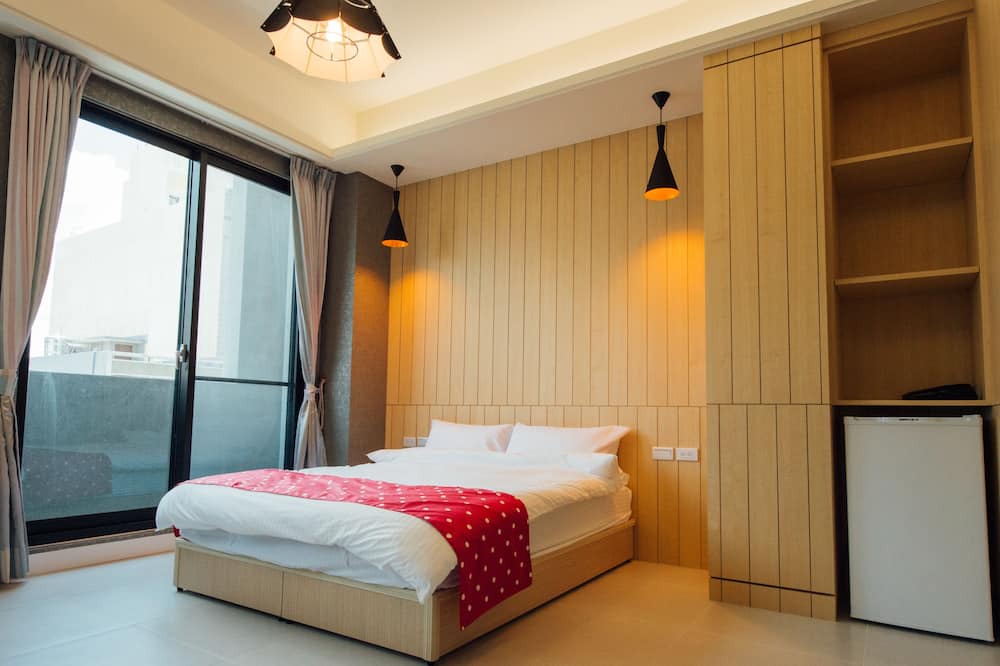 Photo of Bedroom in East District