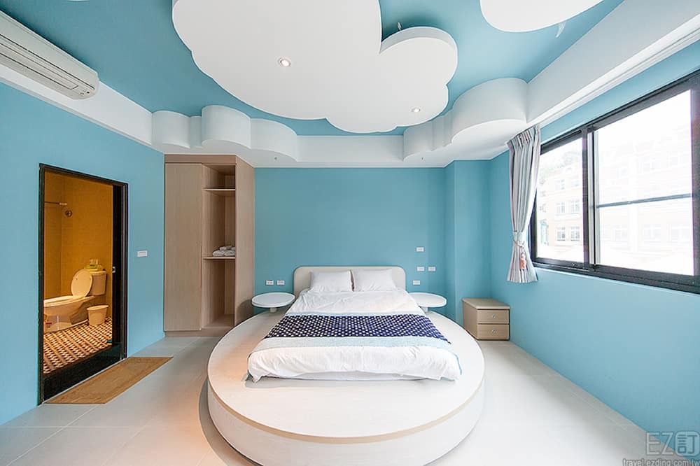 Photo of Bedroom in East District