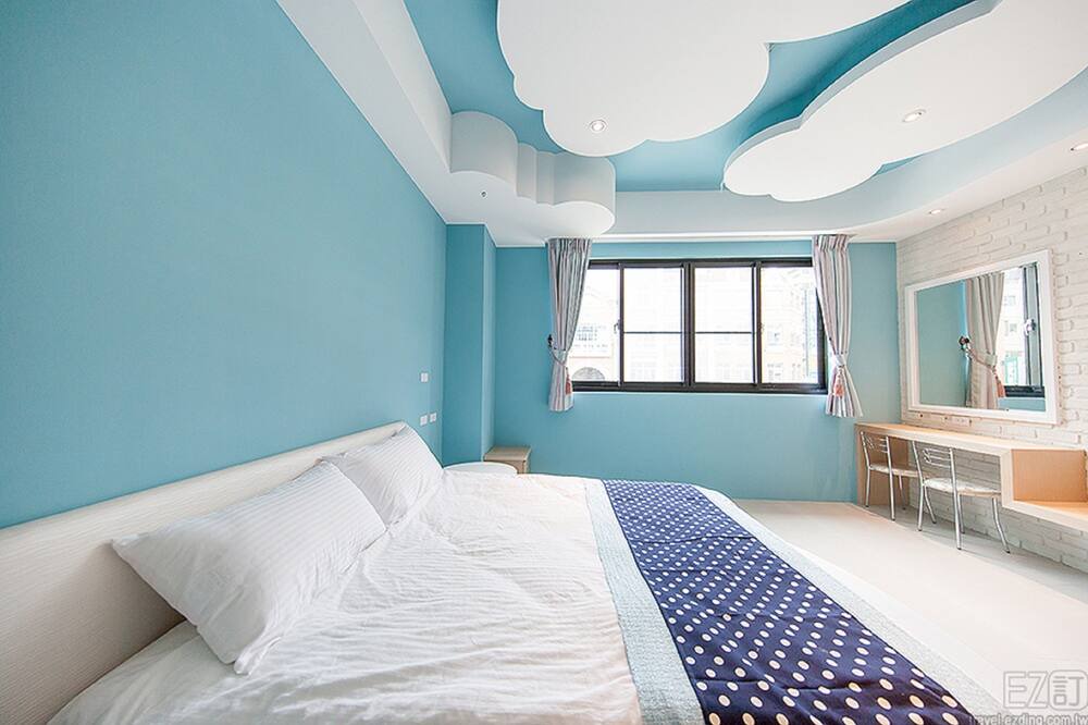Photo of Bedroom in East District