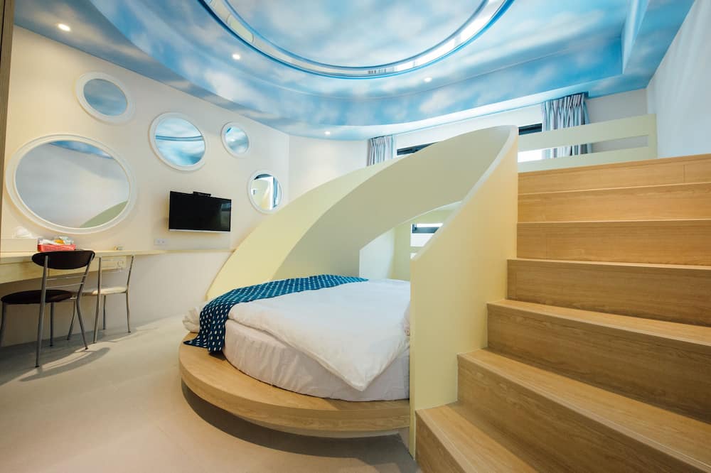 Photo of Bedroom in East District