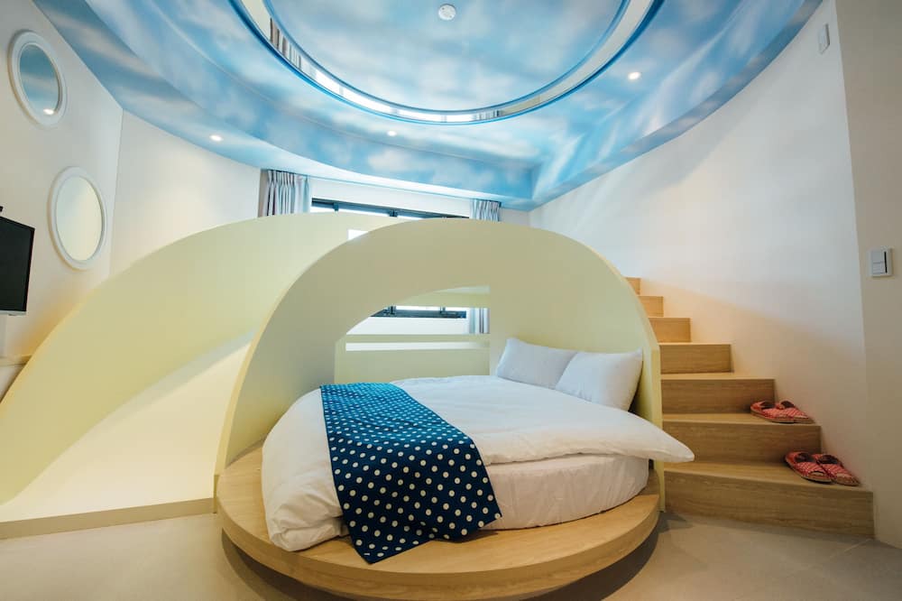 Photo of Bedroom in East District