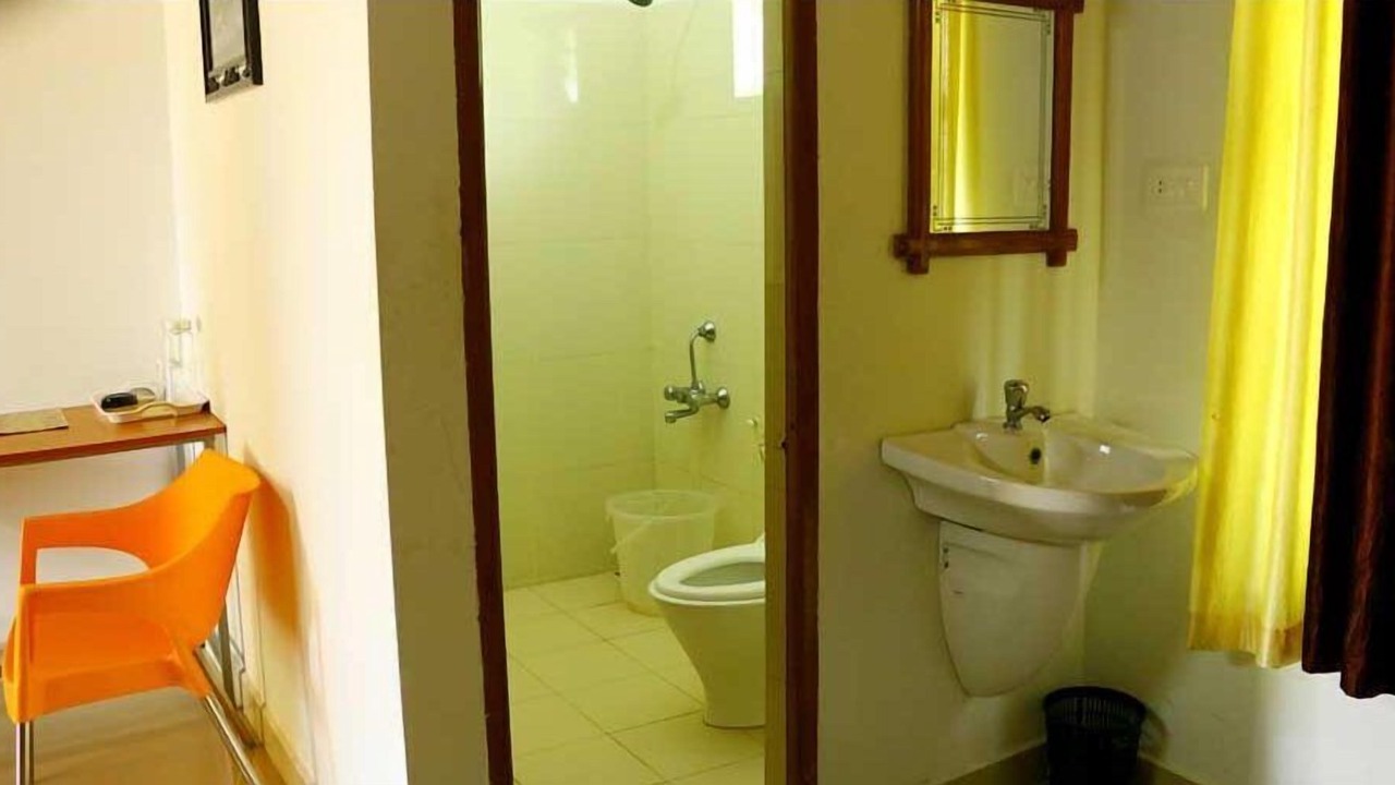Photo of Bathroom in Sea View Ward