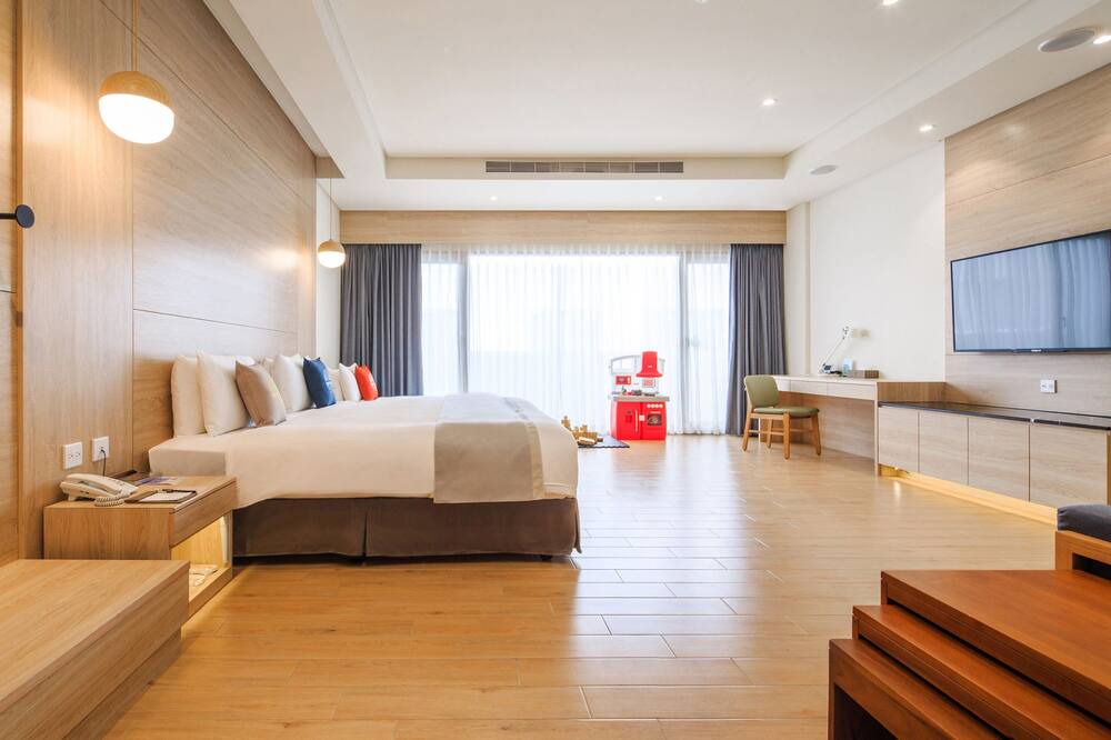 Photo of Bedroom in East District