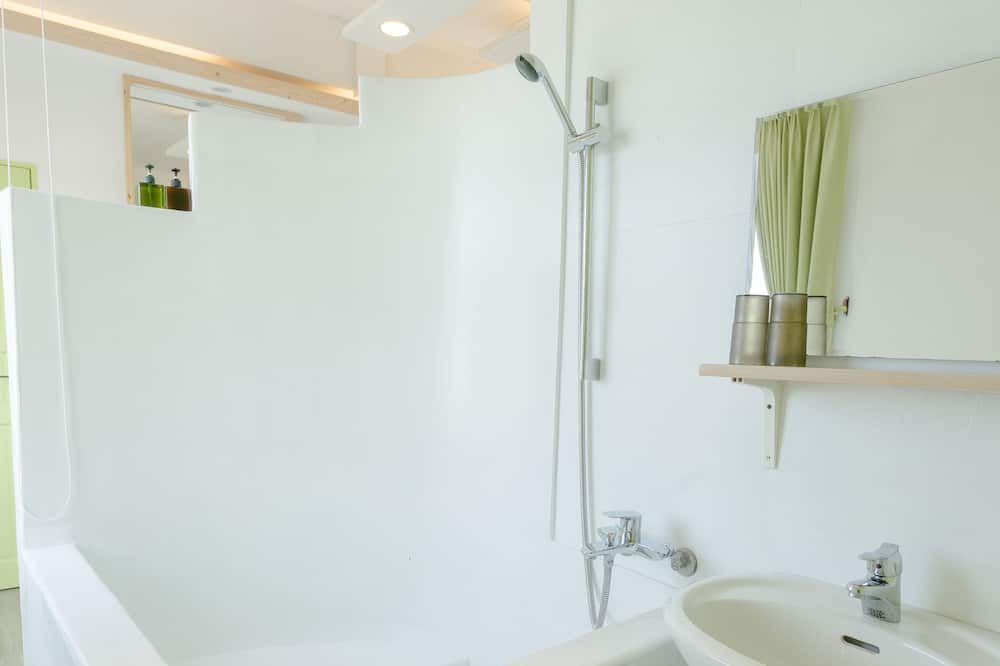 Photo of Bathroom in Eluan