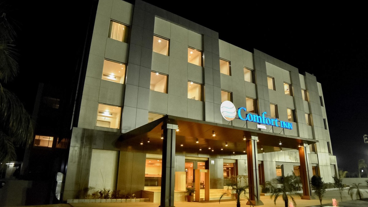Photo of Buildings in Vadodara