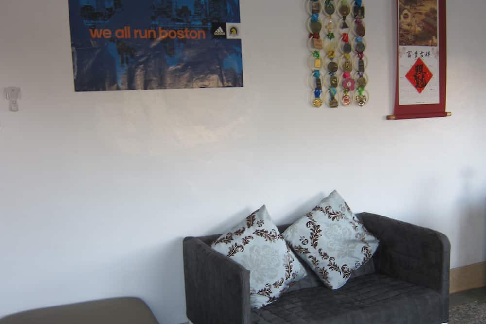 Photo of Livingroom in Changbin