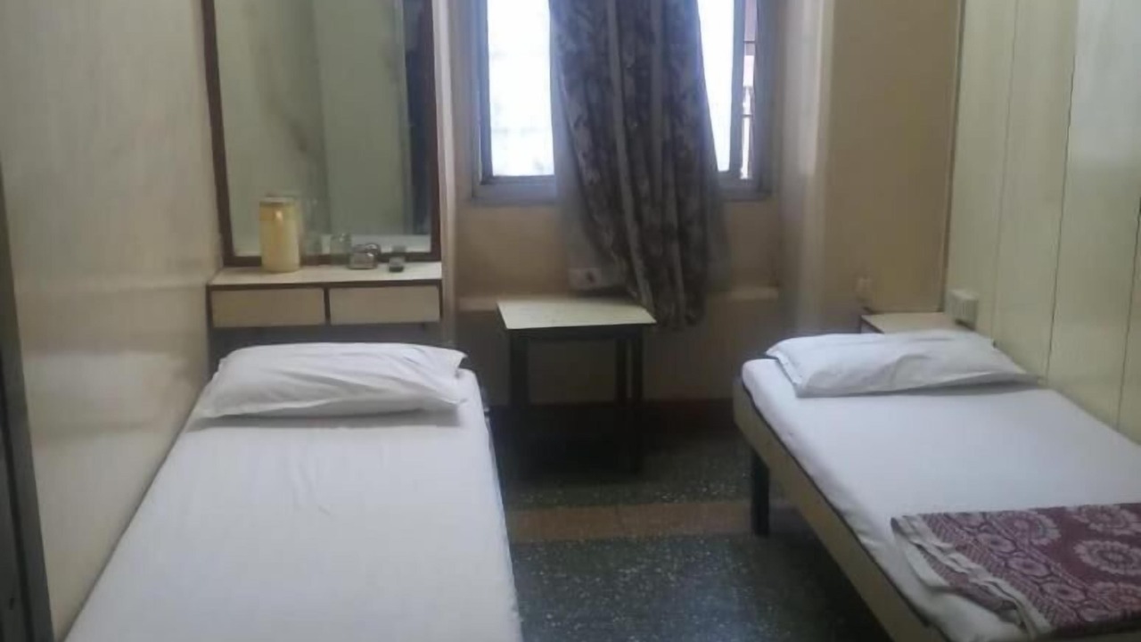 Photo of Bedroom in Girgaon