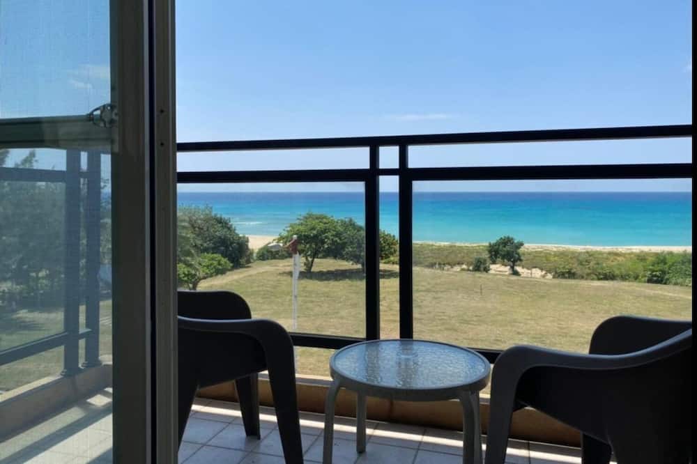 Photo of Patio Balcony in Big Beach