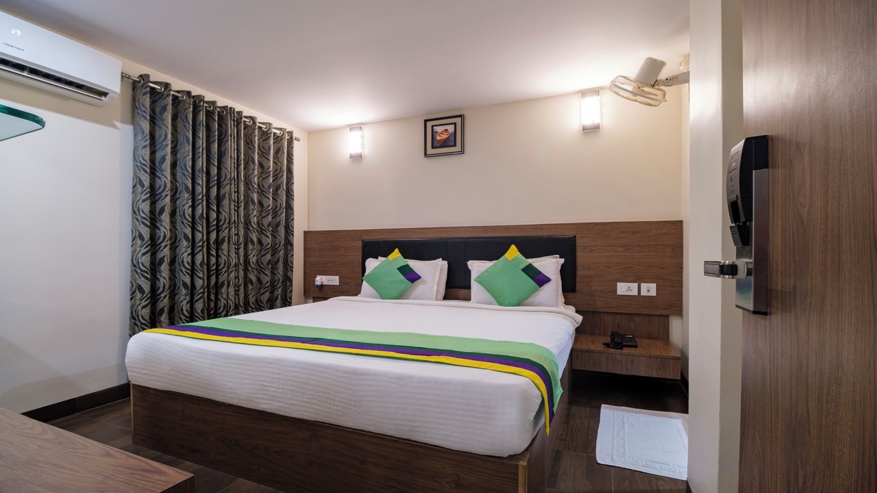 Photo of Bedroom in MVP Colony
