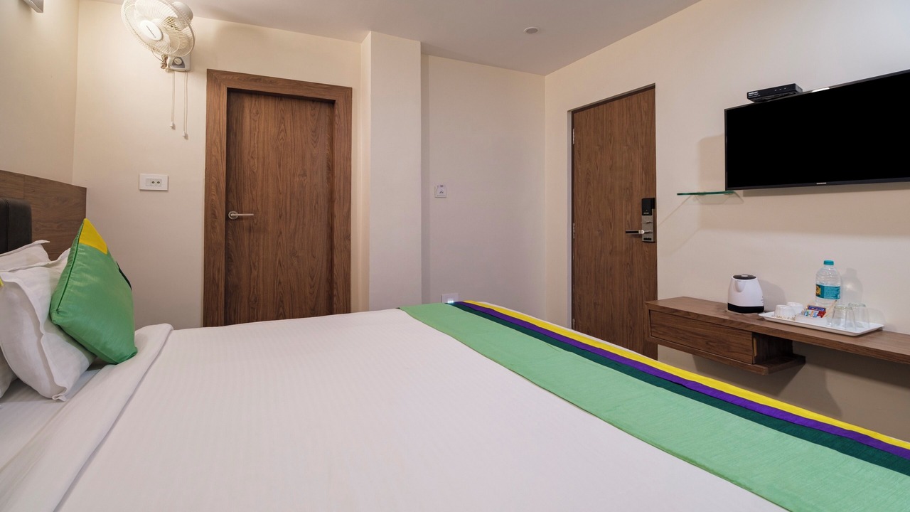 Photo of Bedroom in MVP Colony