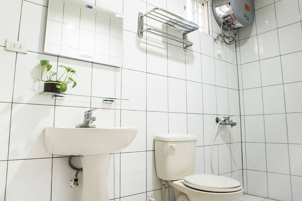 Photo of Bathroom in Ruifang