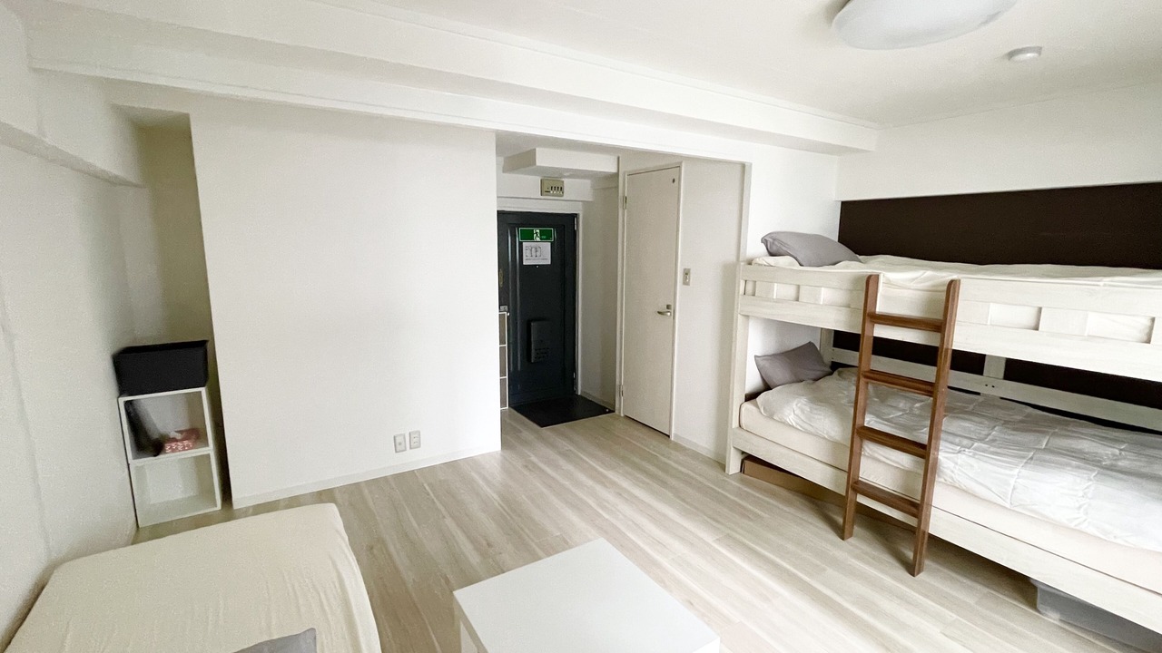 Photo of Bedroom in Shin-Osaka