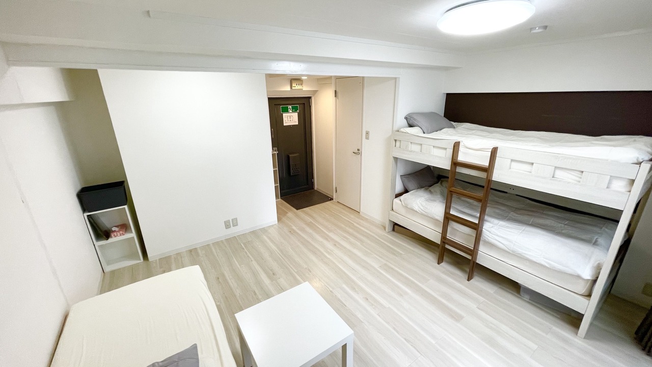 Photo of Bedroom in Shin-Osaka