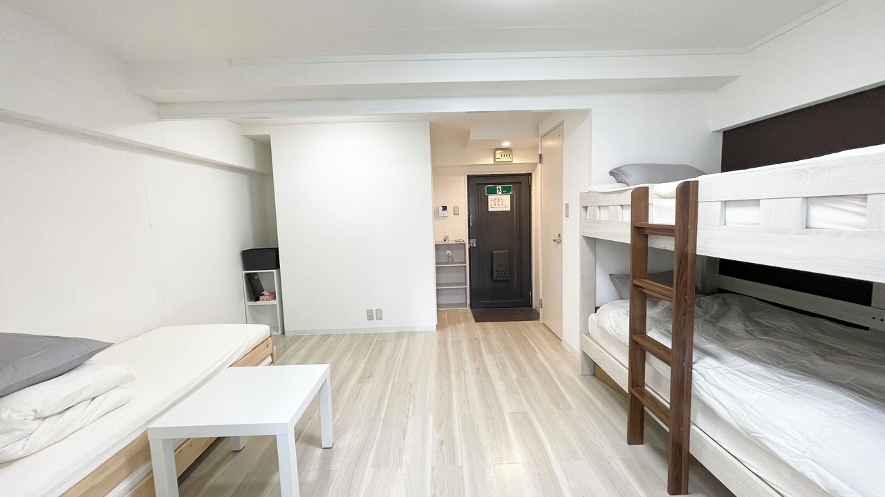 Photo of Bedroom in Shin-Osaka