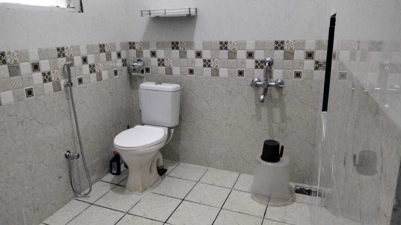 Photo of Bathroom in Kuilapalayam