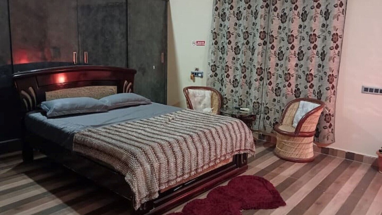 Photo of Bedroom in Dr AS Rao Nagar