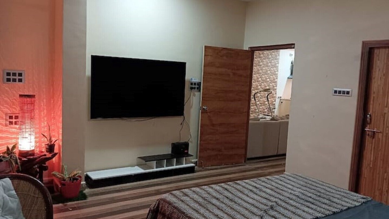 Photo of Bedroom in Dr AS Rao Nagar