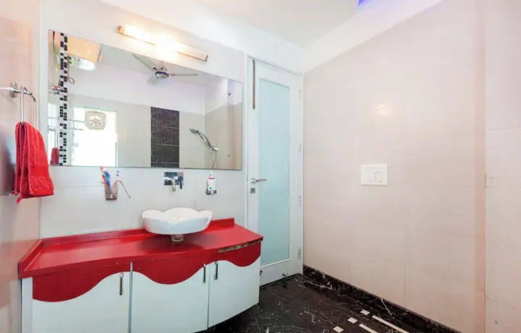 Photo of Bathroom in Saket