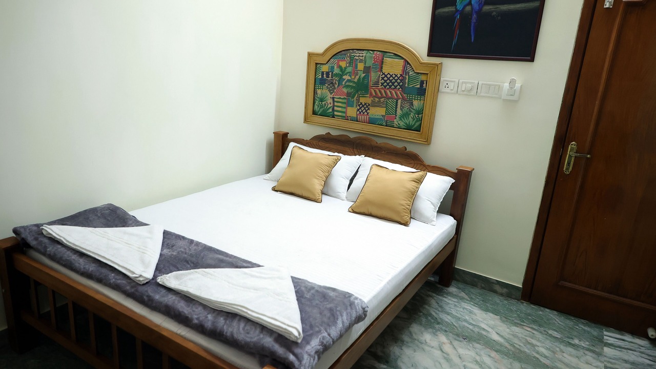 Photo of Bedroom in Thiruvananthapuram