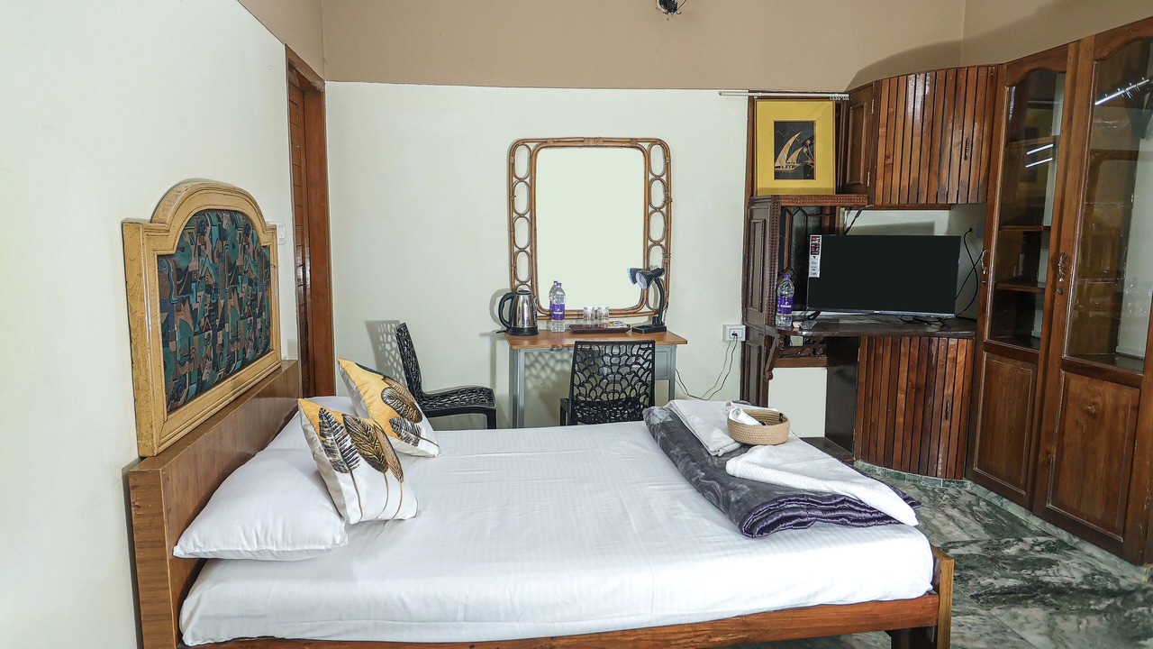 Photo of Bedroom in Thiruvananthapuram