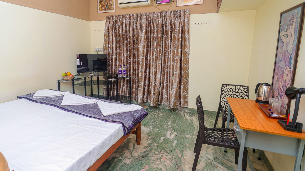 Photo of Bedroom in Thiruvananthapuram