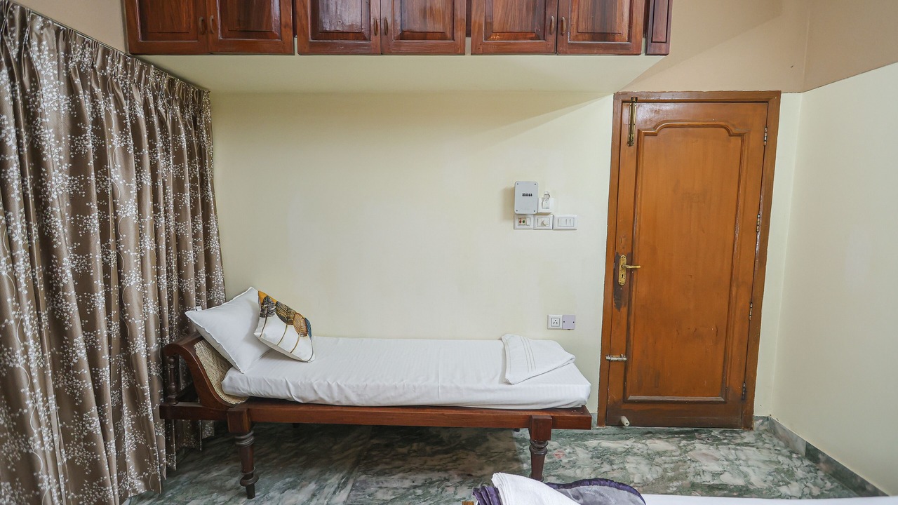 Photo of Bedroom in Thiruvananthapuram