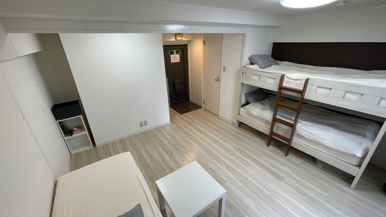 Photo of Bedroom in Shin-Osaka