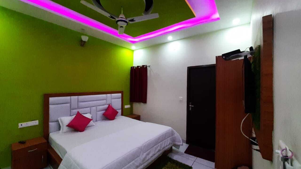 Photo of Bedroom in Haridwar