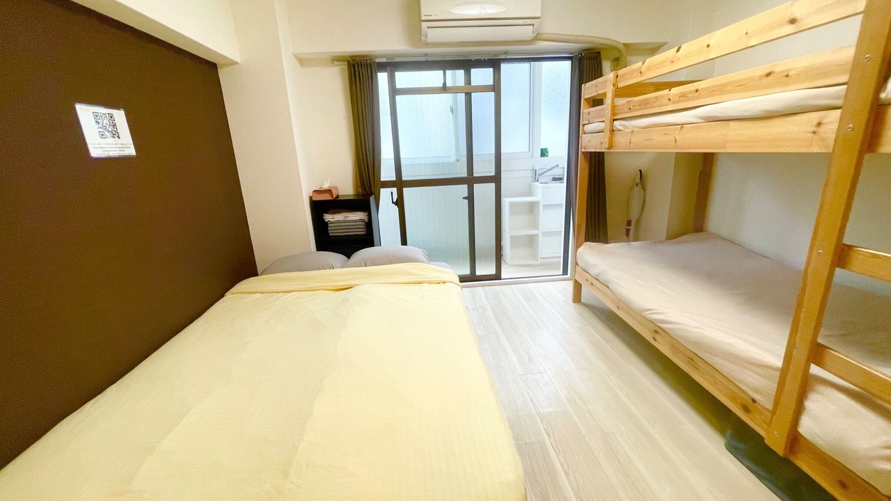Photo of Bedroom in Shin-Osaka