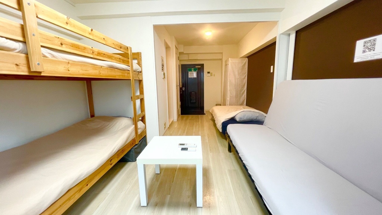 Photo of Bedroom in Shin-Osaka