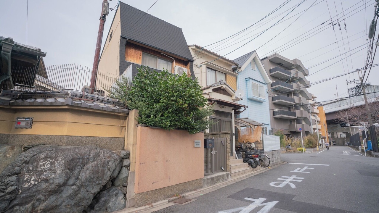 Photo of Others in Minami