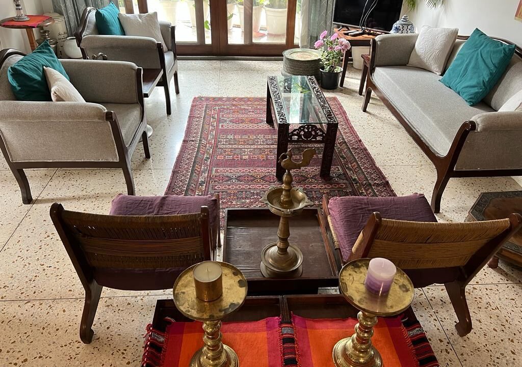Photo of Livingroom in East of Kailash