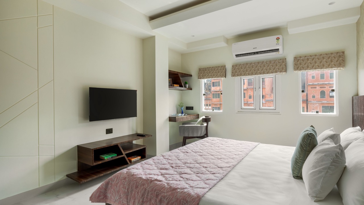 Photo of Bedroom in Pink City