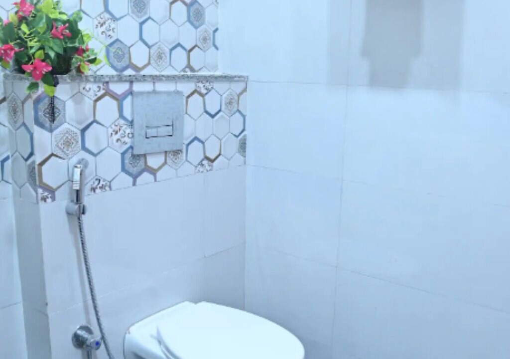 Photo of Bathroom in Shyam Nagar