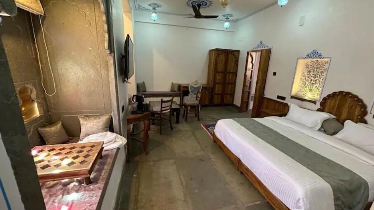 Photo of Bedroom in Lake Swaroop Sagar