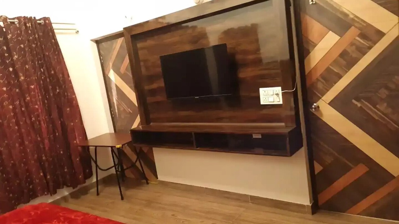 Photo of Bedroom in Bhowali