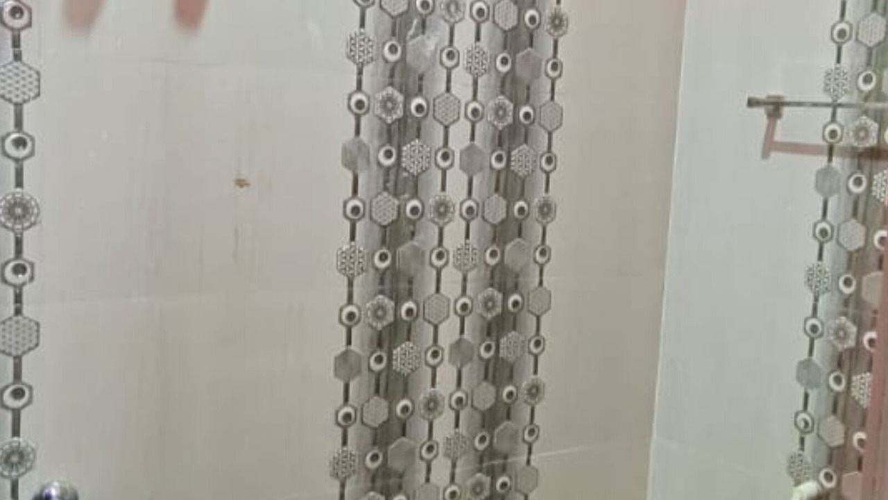 Photo of Bathroom in Courtallam