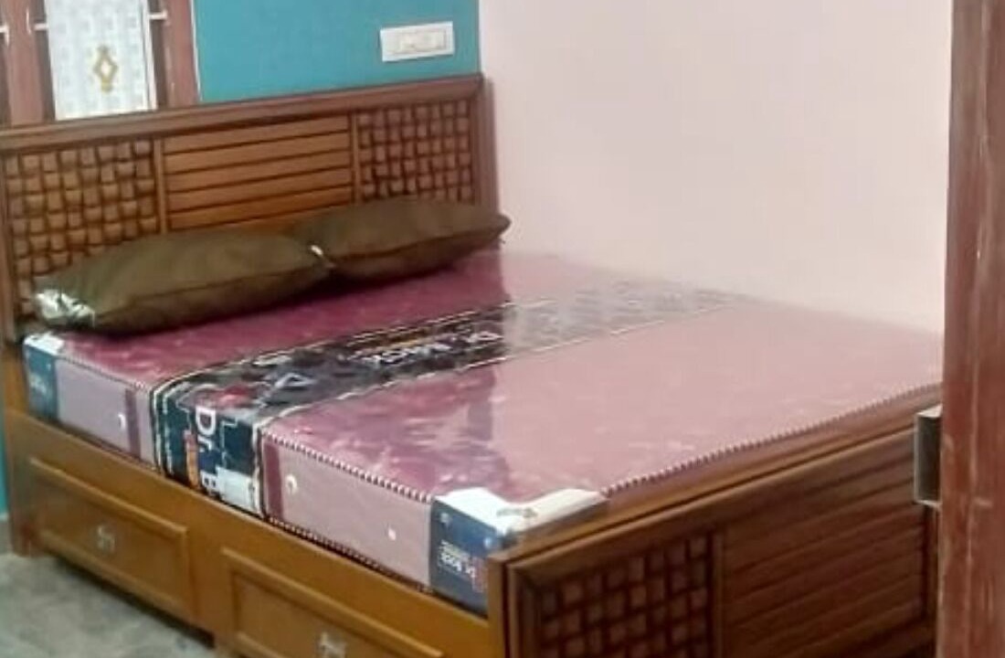 Photo of Bedroom in Courtallam