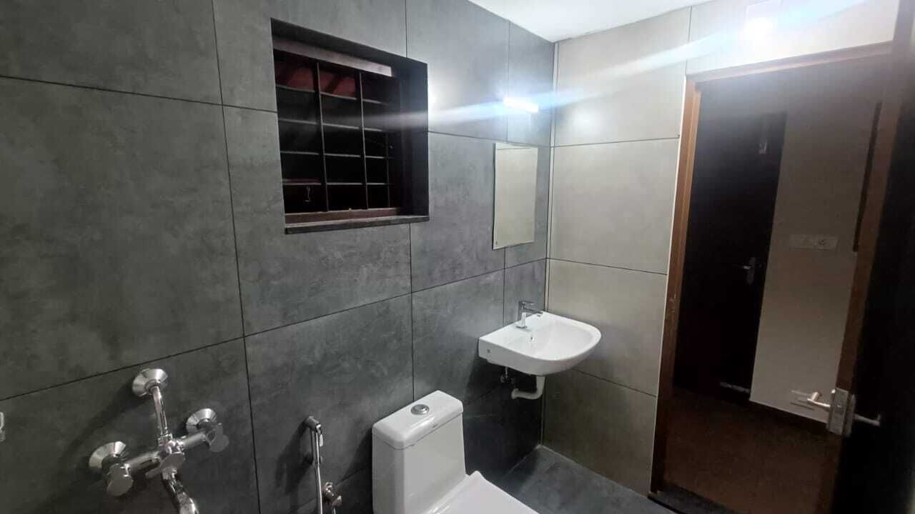Photo of Bathroom in Nedumangad