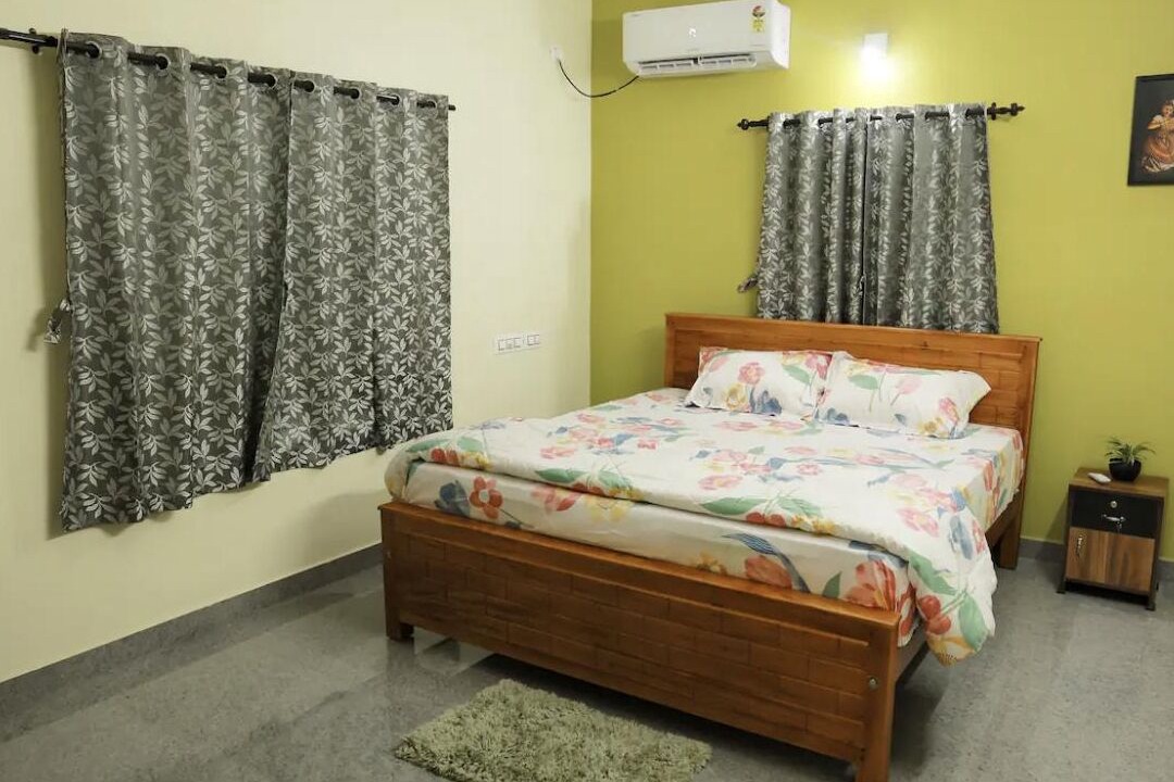 Photo of Bedroom in Thiruvananthapuram