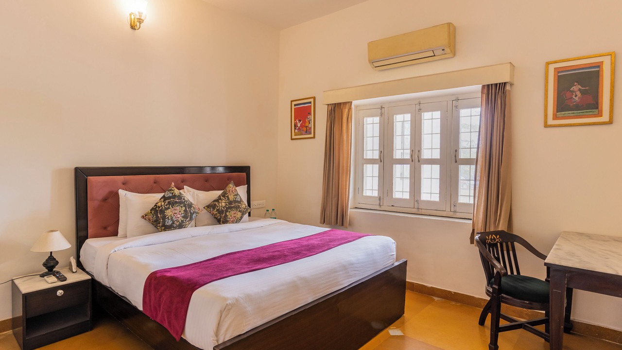 Photo of Bedroom in Lake Pichola