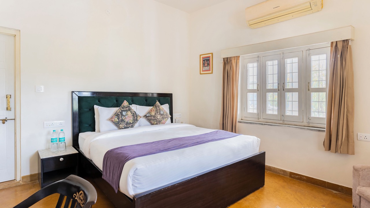 Photo of Bedroom in Lake Pichola
