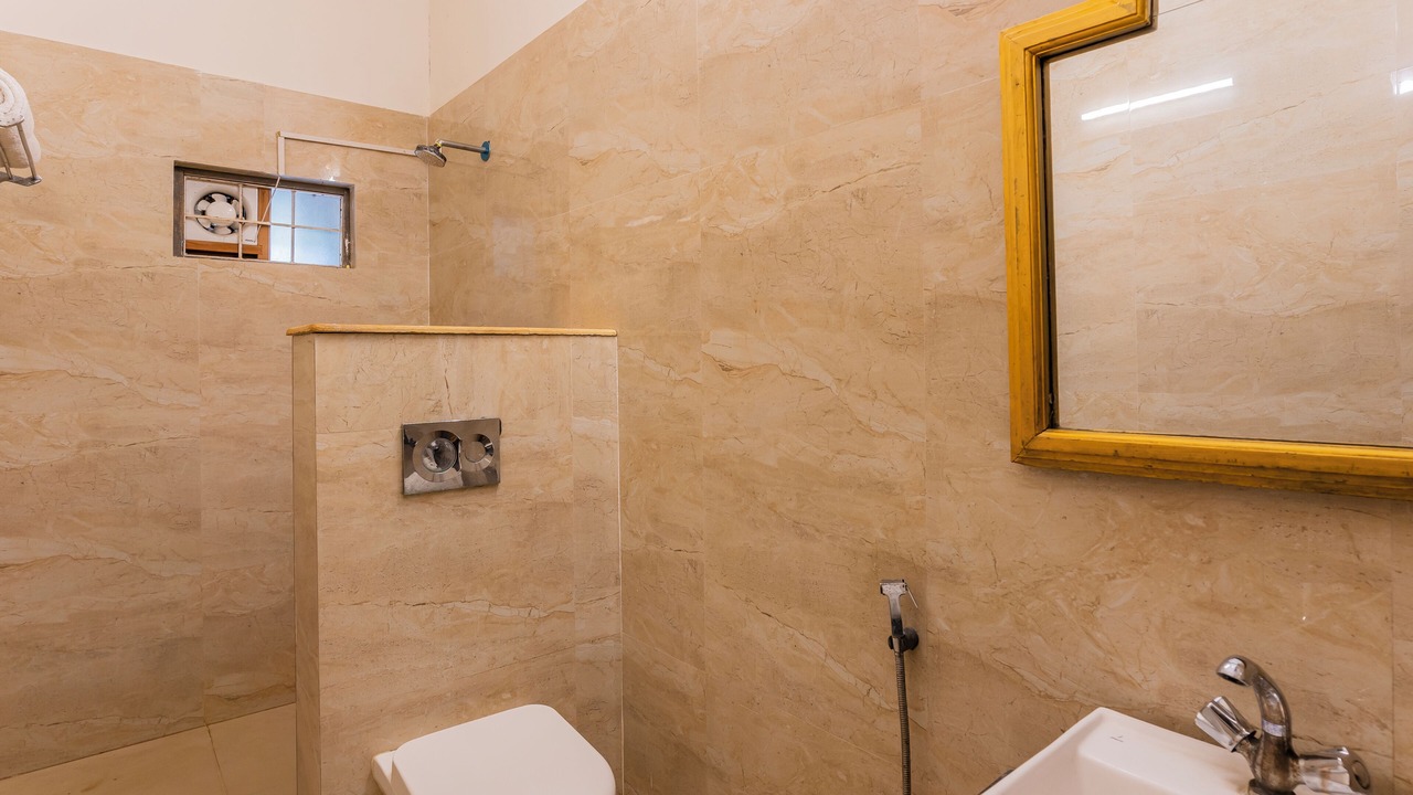 Photo of Bathroom in Lake Pichola