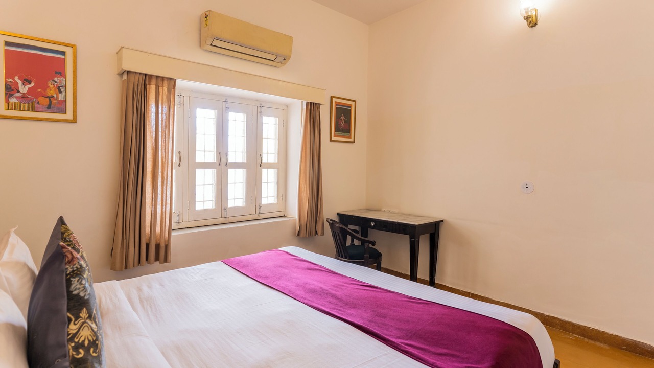 Photo of Bedroom in Lake Pichola