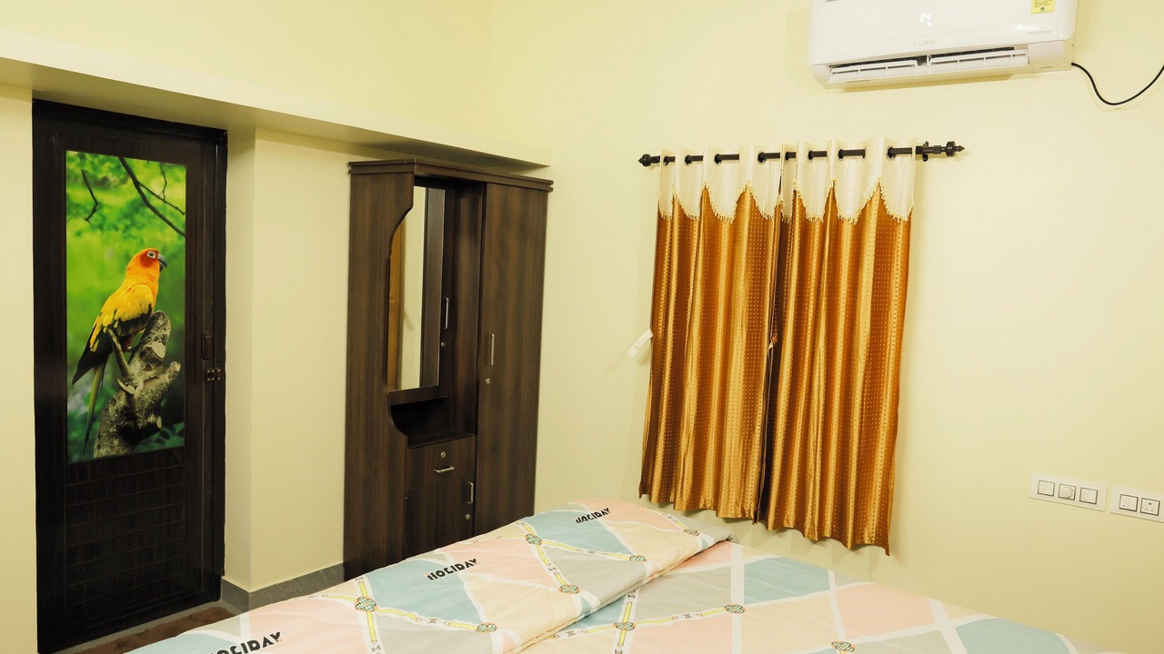 Photo of Bedroom in Thiruvananthapuram