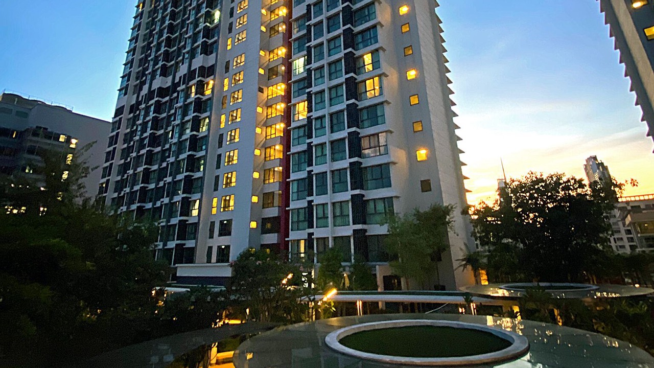Photo of Outdoor in Maluri